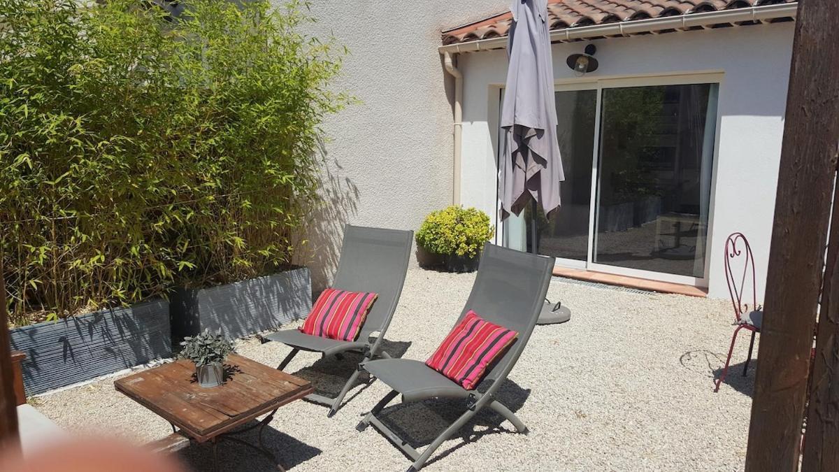 Les Bains Maisonette Avec Terasse De 30 M2 Et Parking Prive Apartment