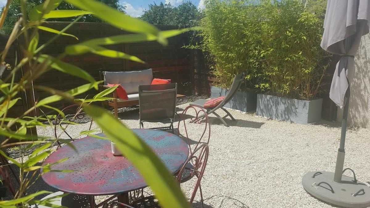 Les Bains Maisonette Avec Terasse De 30 M2 Et Parking Prive Apartment Gréoux-les-Bains